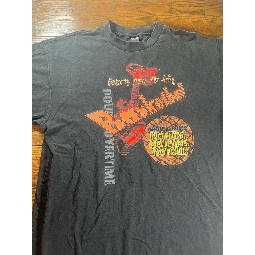 Y2K Class Club Learn How To Fly Basketball Graphic Tee Large T-shirt Made Canada